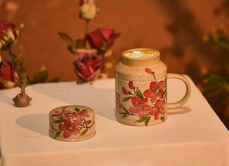 Hand-painted underglaze ceramic mug suitable for hot drinks